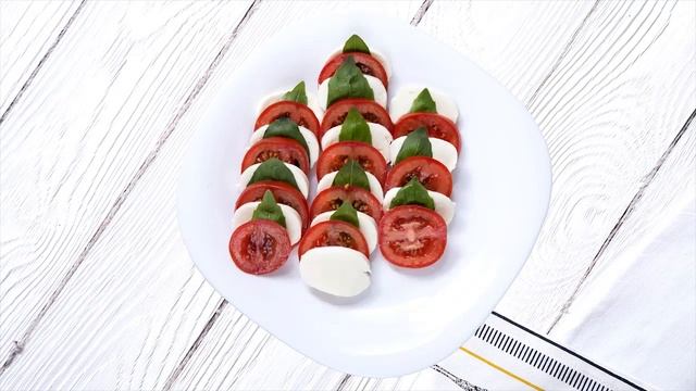 Моцарелла Galbani Салат Капрезе с Моцареллой Трио Maxi Новый год новые традиции смотреть онлайн