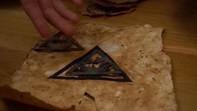 Вскрыл сундук с сокровищами с кучей денег смотреть онлайн