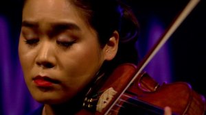 Esther Yoo plays Bach's Partita No. 3 - BBC Newsnight