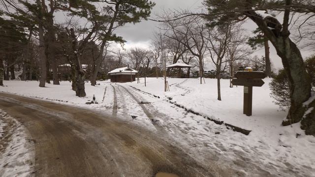 4K・ Прогулка по снежной Аките смотреть онлайн