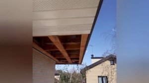 монтаж металлических софитов аквасистем