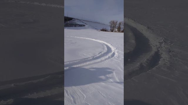 На снегоходе по реке Сок, где впадает в Саратовское водохранилище. #ледовыйпроводник