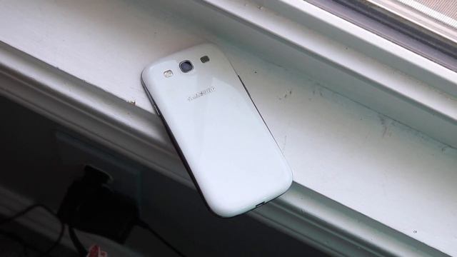 Samsung Galaxy S3 In 2021! (Still Worth It?) (Review) смотреть онлайн