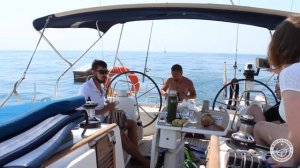 Невозможно на это смотреть! Яхтинг в Крыму. Морские путешествия по Крыму. Черноморские ходоки.