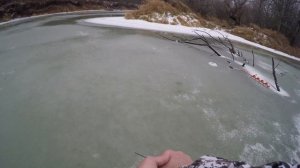 Безкивковая рыбалка в декабре!! На блесенку в отвес!! Окунь в корягах!