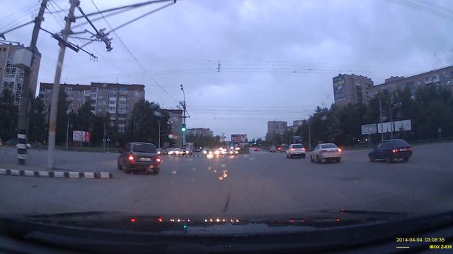 09-07-2019 Пешеход на красный смотреть онлайн