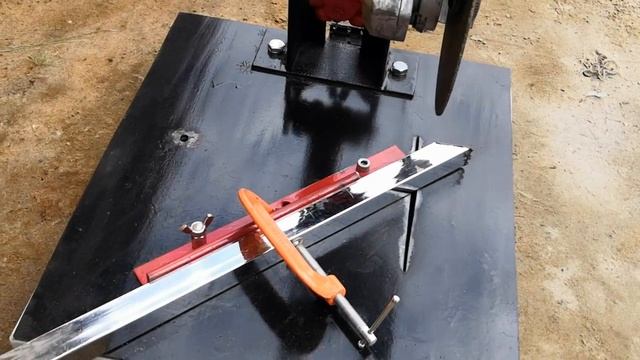 Самодельный станок для резки труб и т.п. смотреть онлайн