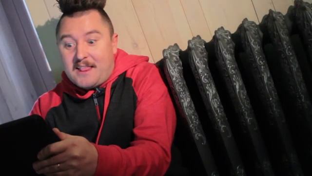 "Мистер Малой смешивает Anaconda Nicki Minaj с Jeremih & Shlohmo" смотреть онлайн