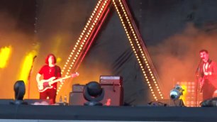 Arctic Monkeys - Old Yellow Bricks @ Субботник | Фестиваль | 2013