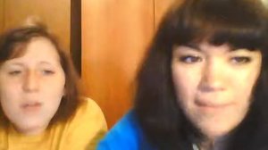 Типичные студентки вечером в студенческой общаге.