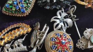 АНТИКВАРНЫЙ МАГАЗИН 2020. Удача! Я это купила! Винтажные брошки. Янтарь СССР. Вещи СССР.