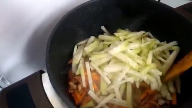 #спагетти#лагман  ЛАГМАН ПО РУССКИ.ЭТО НУЖНО ПРОБОВАТЬ.