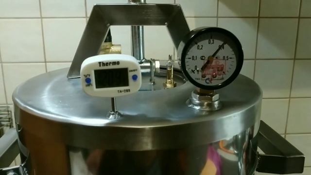 ДОМАШНИЕ КОНСЕРВЫ ИЗ ЛЕЩА В АВТОКЛАВЕ "НЕФОР-16". ПРОБУЕМ СДЕЛАТЬ В МАСЛЕ И ТОМАТЕ. ПОЛУЧИЛОСЬ!?? смотреть онлайн