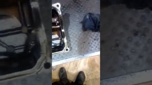 Матиз 0,8л. течь масла по двигателю.