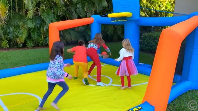 Stacy and friends play active outdoor games смотреть онлайн