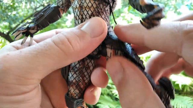 Редкие фигурки Хищников City Hunter and Berserker Predator NECA смотреть онлайн