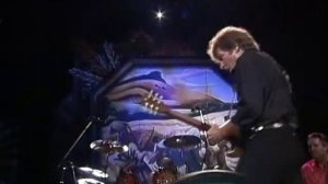 John Fogerty - The Old Man Down The Road (Live at Farm Aid 1997)