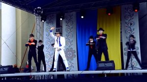 Танец Майкла Джексона - Smooth Criminal_This Place Hotel  (2015 г.)