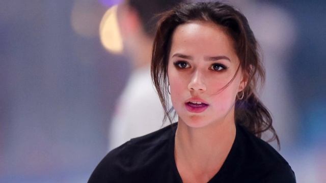 Алина Загитова оконфузилась на всю страну смотреть онлайн