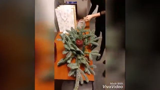 Новогодняя композиция из веток ели смотреть онлайн