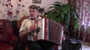 10. "Ламбада" - на русской гармошке.