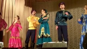 За Наташей  ухаживал