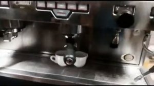 ТРАДИЦИОННАЯ КОФЕМАШИНА LA CIMBALI M27 (made in Italy ??)