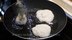 Воздушные оладьи с клубникой и взбитыми сливками. Рецепт | Оладьи с клубникой и сливками!