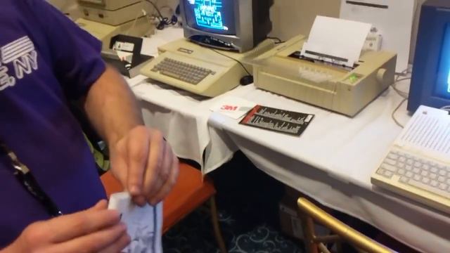 RetroGameCon 2018 - Tour and Pickups смотреть онлайн