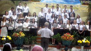 согревало солнце землю