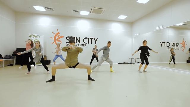 CONTEMPORARY CHOREO от Родиона Фархшатова в Sun City Dance Center г.Стерлитамак смотреть онлайн