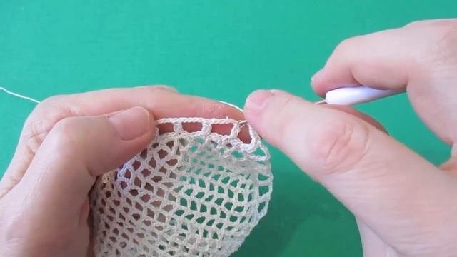 ОВАЛЬНАЯ САЛФЕТКА С ЛИСТОЧКАМИ И ФИЛЕЙНОЙ СЕТКОЙ. ЧАСТЬ 3