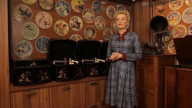Проигрыватель с автоматической сменой виниловых пластинок PYE BLACK BOX/ Англия 1953 год.