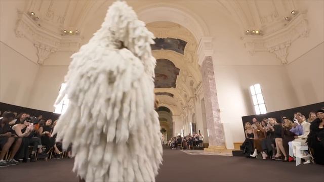 Schiaparelli | Haute Couture Fall Winter 2023/2024 | Full Show смотреть онлайн