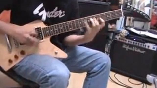 SHRED GIBSON EXPLORER GUITAR смотреть онлайн