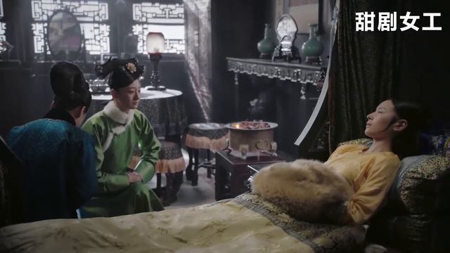 如懿一看太后的神情，立馬明白2歲的永琮夭折了，趕緊彎腰表明自己的態度！