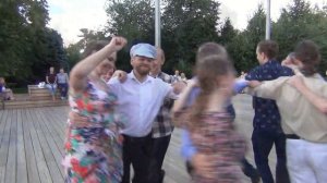 Танцы в парке Горького 12 июля 2018 балансе.рф