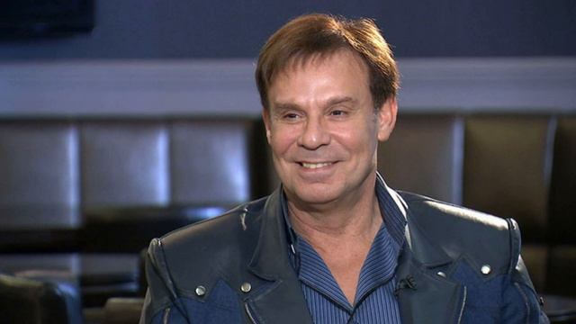 Ефим Шифрин раскрыл размер своей пенсии -"И ЧТО С НЕЙ ДЕЛАТЬ?" смотреть онлайн