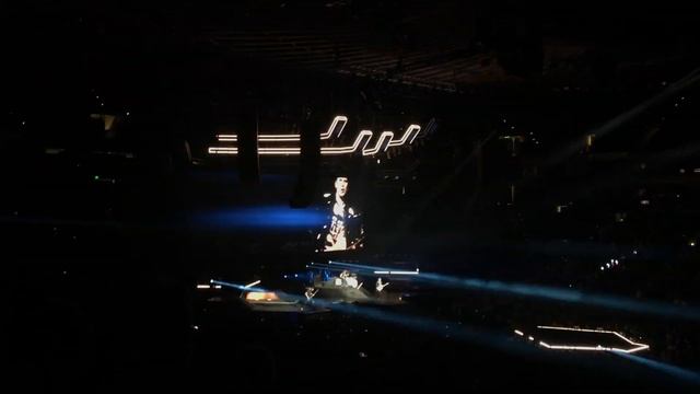 Muse - Hysteria LIVE @ Oracle Arena смотреть онлайн