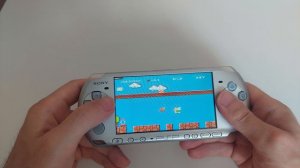 Super Mario Bros. on Sony PSP 3008 Silver