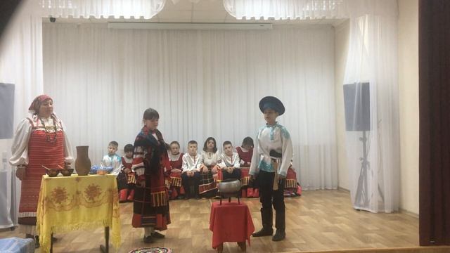 Фольклорный ансамбль "Жаворонушки" смотреть онлайн