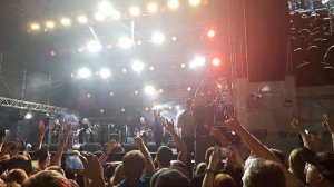 Группа Серьга. Песня "А что нам надо".