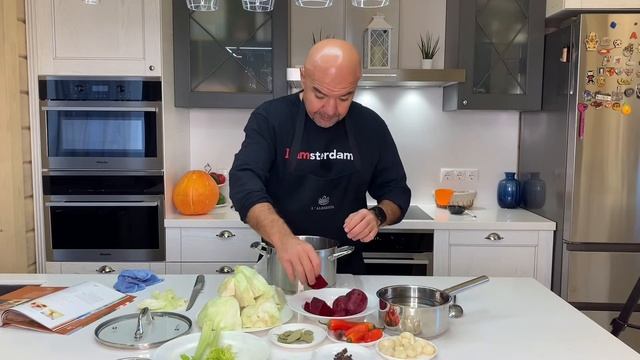 Армянская красная капуста
