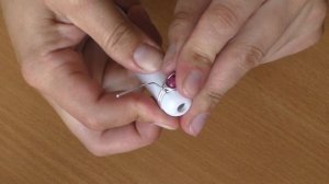 Миниатюрное кольцо из проволоки с мелкими камнями. Мастер класс