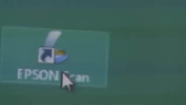 Scanner une diapo à partir de l'Epson Perfection 2480 смотреть онлайн