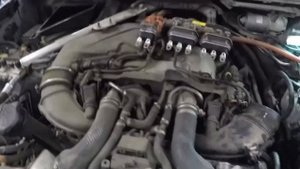 Замена свечей зажигания BMW X6 Active Hybrid