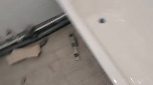 установка ванны  наращиваем ванну полкой / РЕМОНТ В НОВОСТРОЙКЕ #4