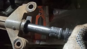 Дефектовка снятой рулевой рейки Субару Форестер Subaru Forester