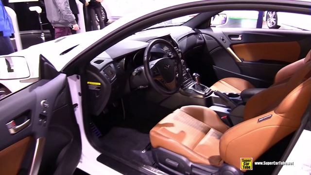 2015 Hyundai Genesis Coupe 3.8L GT - Exterior and Interior Walkaround - 2015 Montreal Auto Show смотреть онлайн