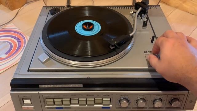 Вега 109 Стерео. Проигрыватель виниловых пластинок. смотреть онлайн